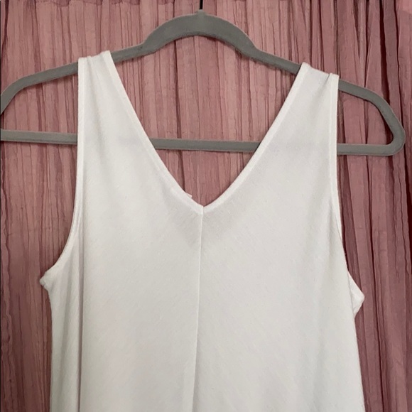 Flowy Gap Tank - Picture 3 of 4
